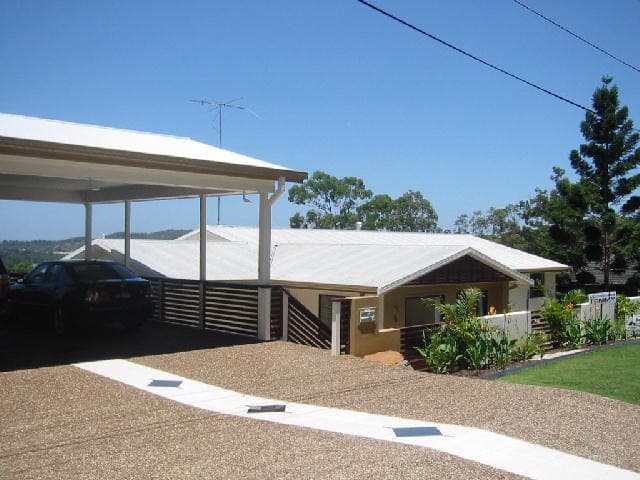 MUDGEERABA QLD, Mudgeeraba - Image 1