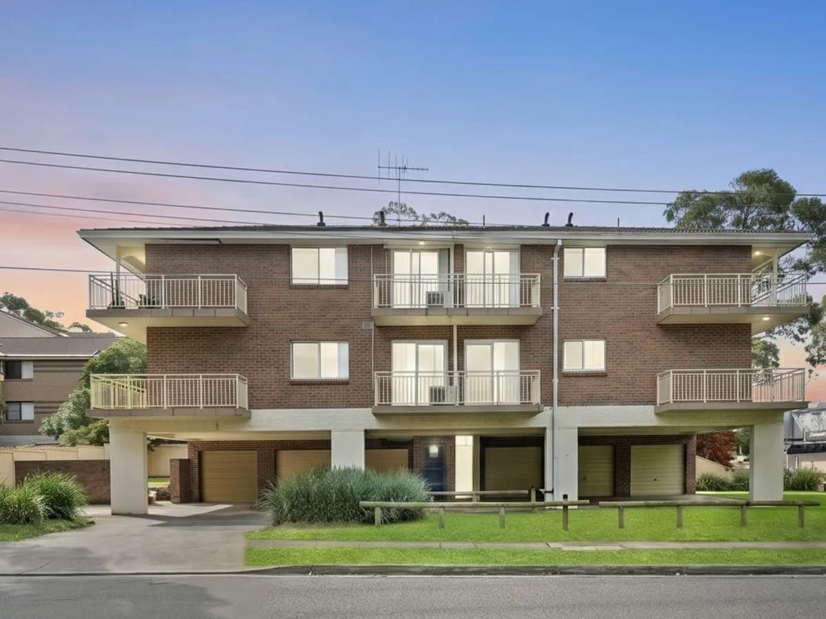 17 Oxford Street, MERRYLANDS, Merrylands - Image 1