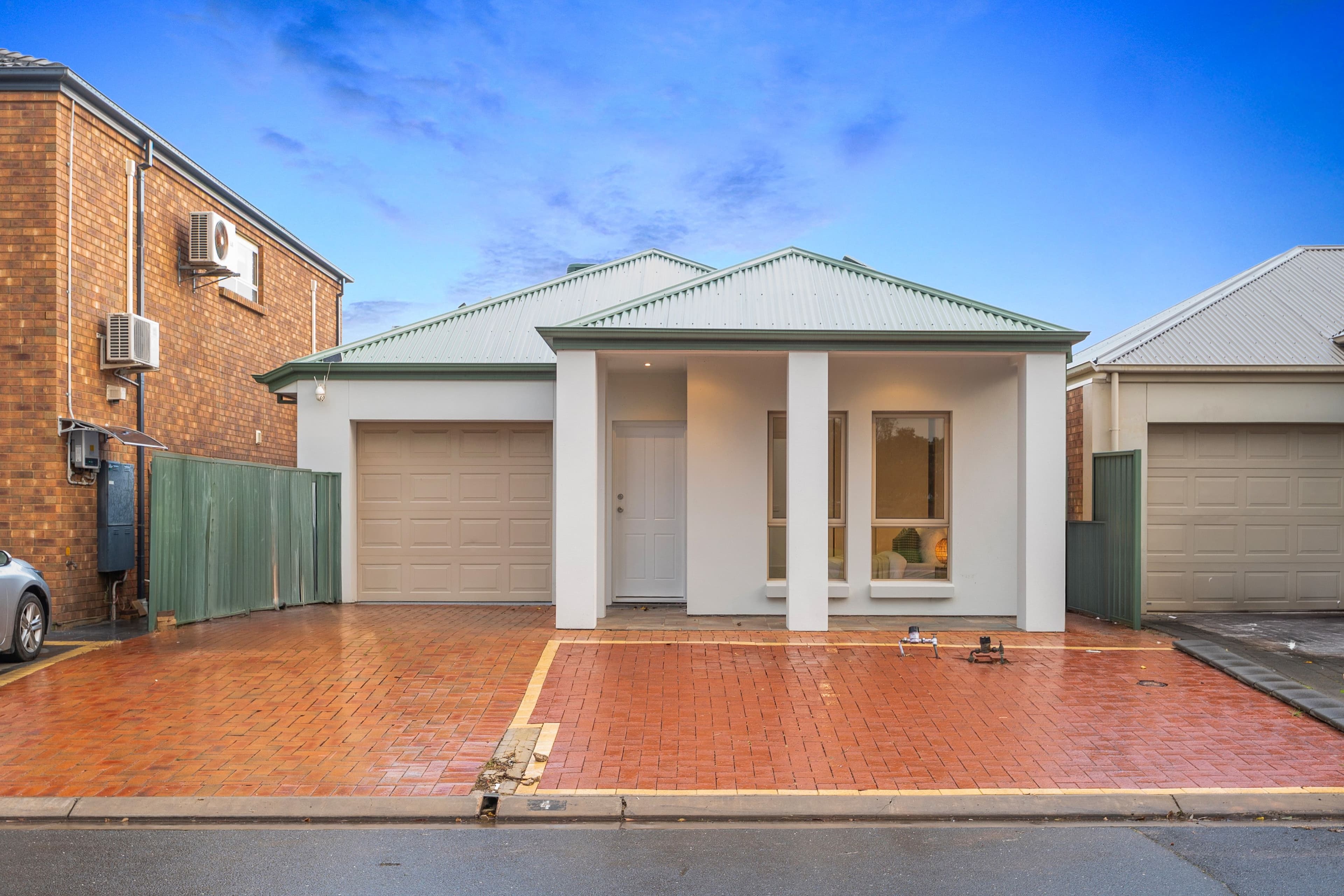 4 Lincoln Place, Mawson Lakes SA 5095, Mawson Lakes - Image 1