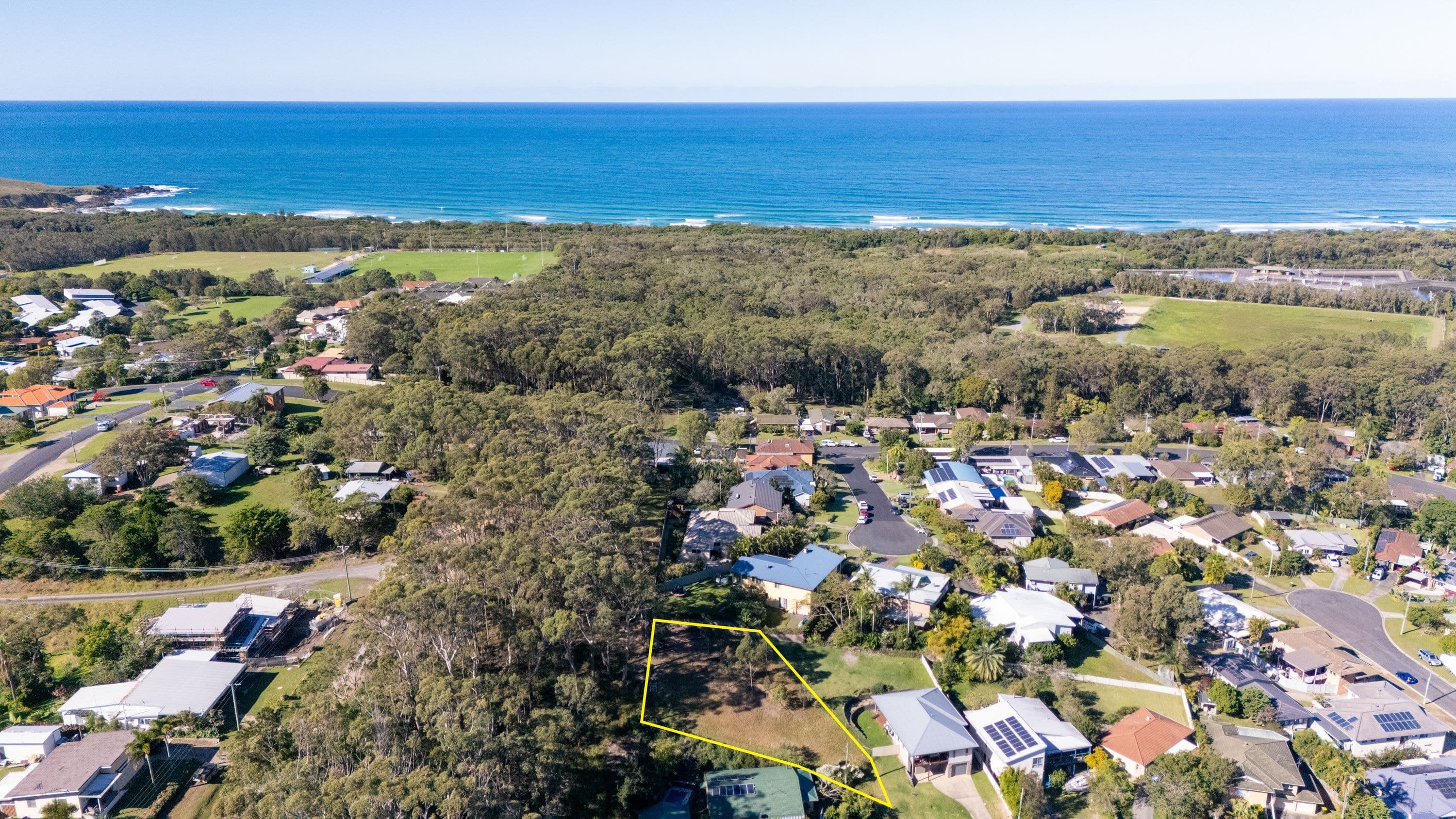 12 Mcphee Close, Woolgoolga NSW 2456, Woolgoolga - Thumbnail 2