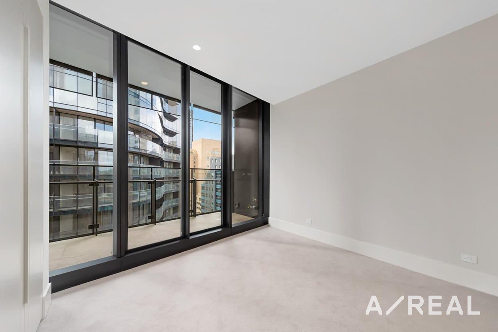 910/243 Toorak Road, South Yarra VIC 3141, South Yarra - Thumbnail 7