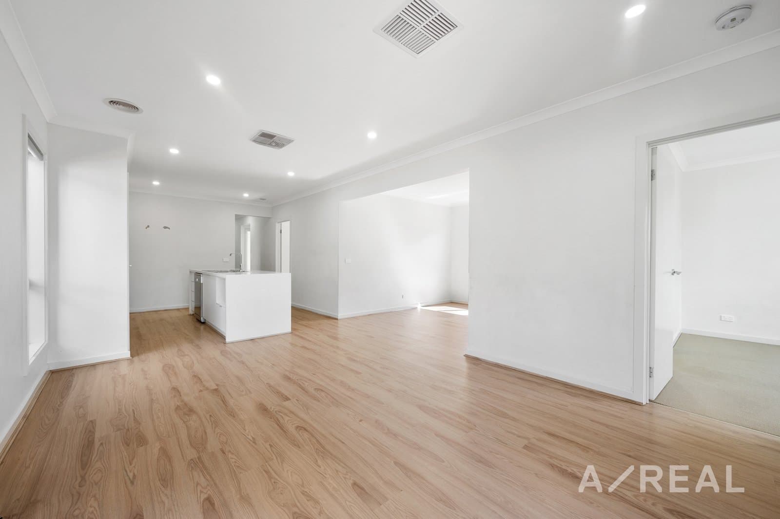 15 Briggs Way, Tarneit VIC 3029, Tarneit - Image 1