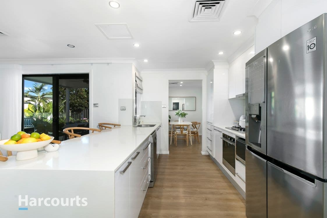 12 Eucumbene Place, ST CLAIR, NSW 2759, St Clair - Thumbnail 4