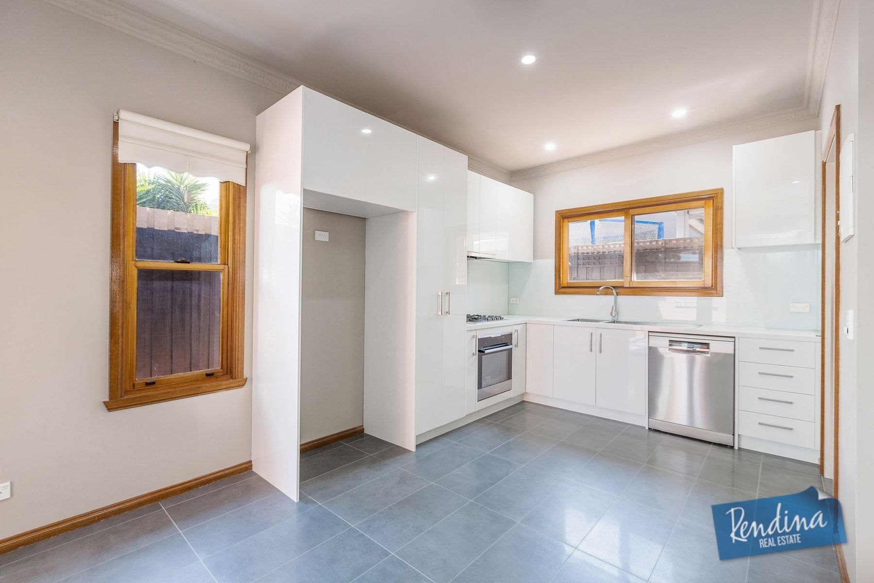 2 Ramsay Street, Aberfeldie, VIC 3040, Aberfeldie - Thumbnail 3