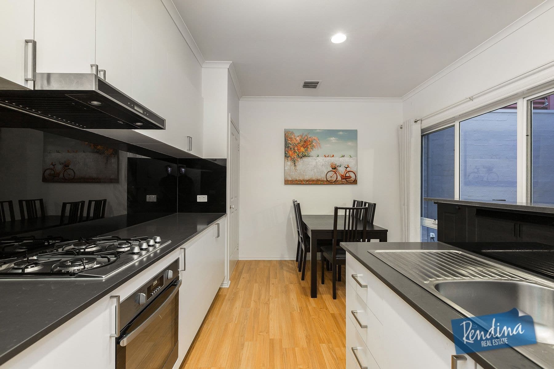 5 Matthews Mews, Kensington, VIC 3031, Kensington - Thumbnail 2