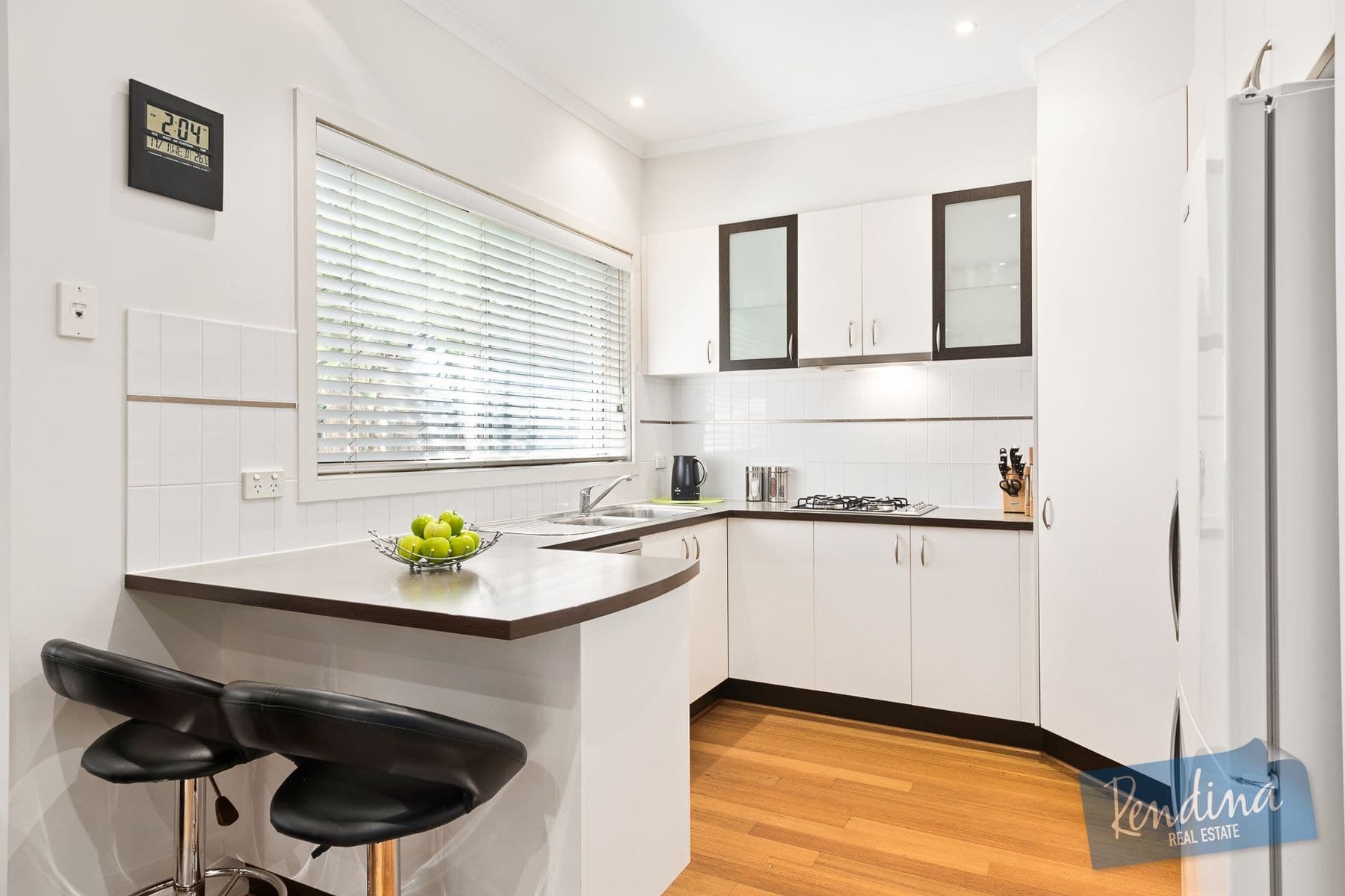 26 Amberlea Circuit, Taylors Hill, VIC 3037, Taylors Hill - Thumbnail 3
