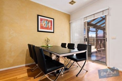 26 Amberlea Circuit, Taylors Hill, VIC 3037, Taylors Hill - Thumbnail 5