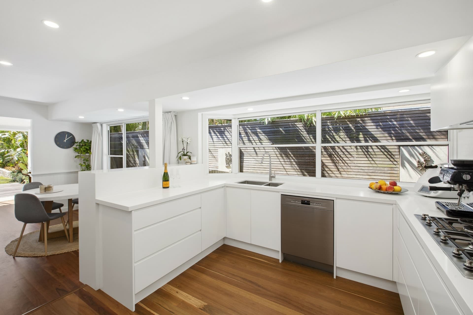 22 Coonanga Road, Avalon Beach, Avalon Beach - Thumbnail 5