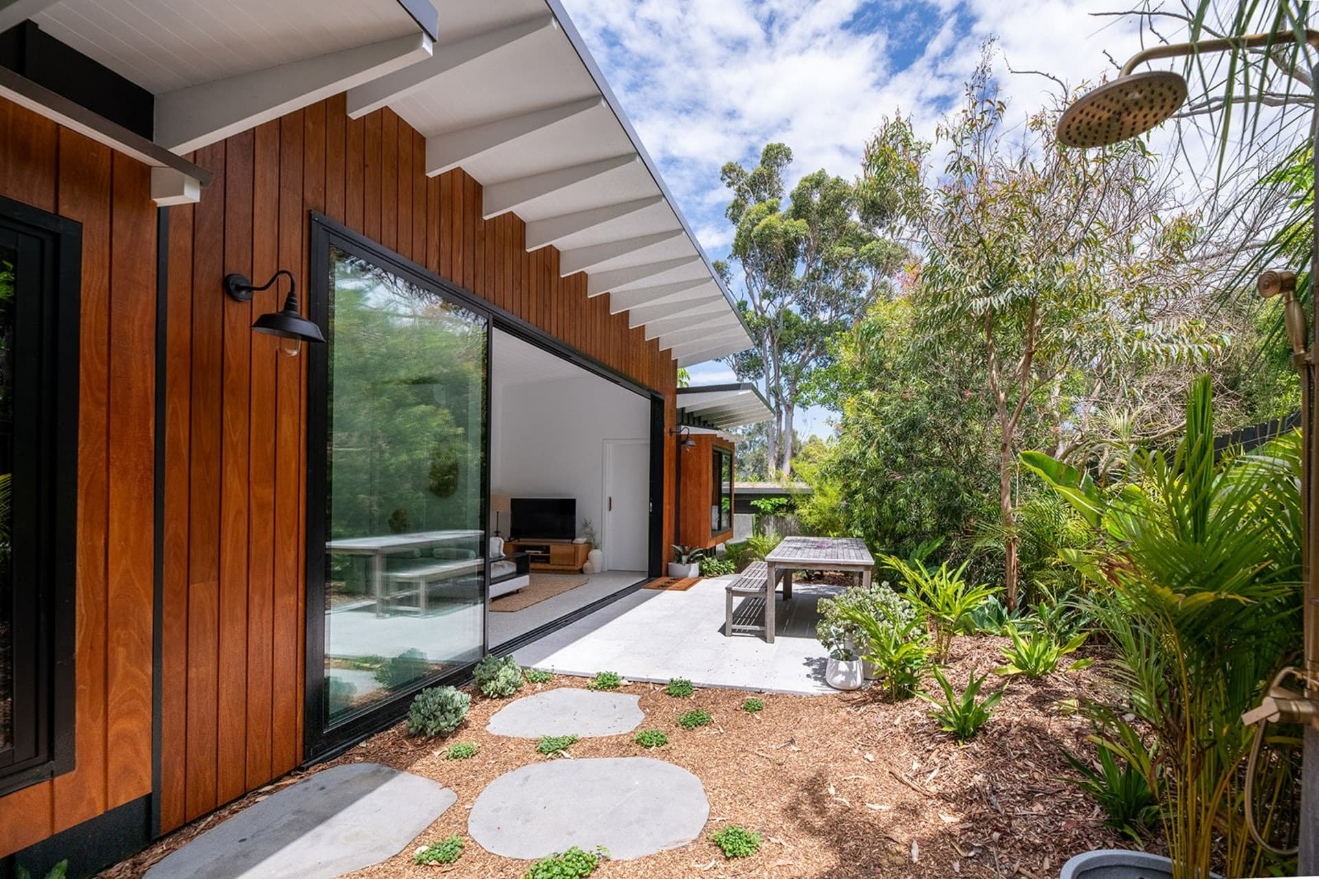22A Coonanga Road, Avalon Beach, Avalon Beach - Thumbnail 2