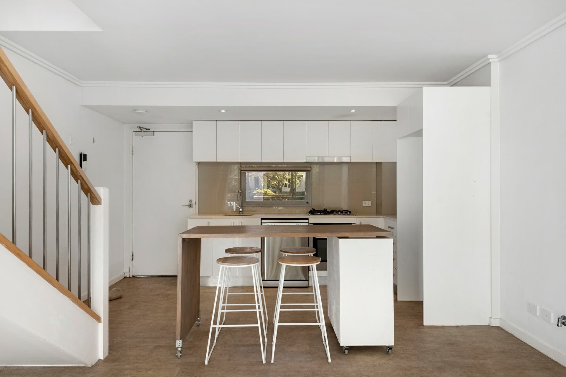 2/5-7 Careel Head Road, Avalon Beach, Avalon Beach - Thumbnail 2