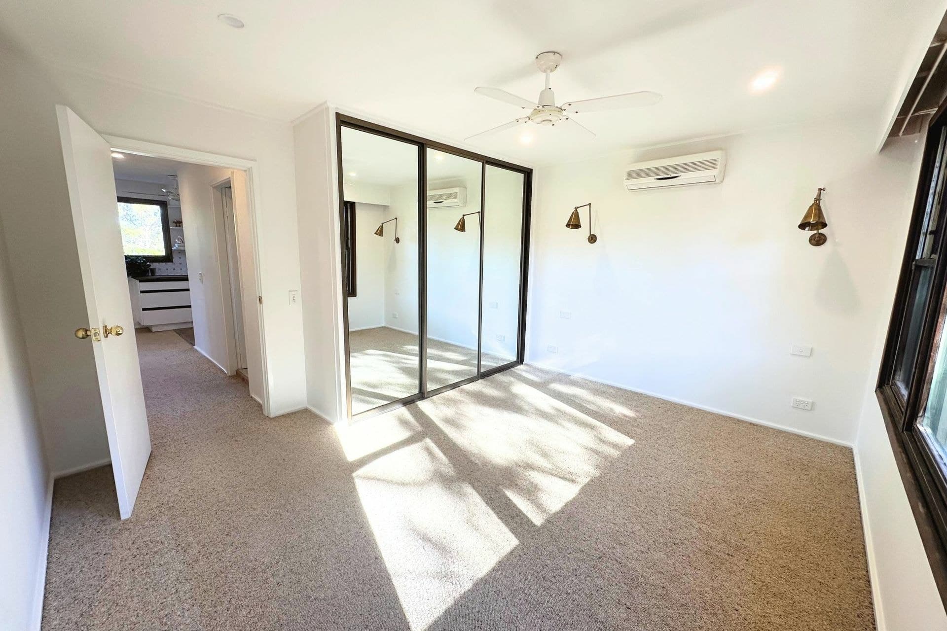 Upper 1 Neweena Place, Avalon Beach, Avalon Beach - Thumbnail 6