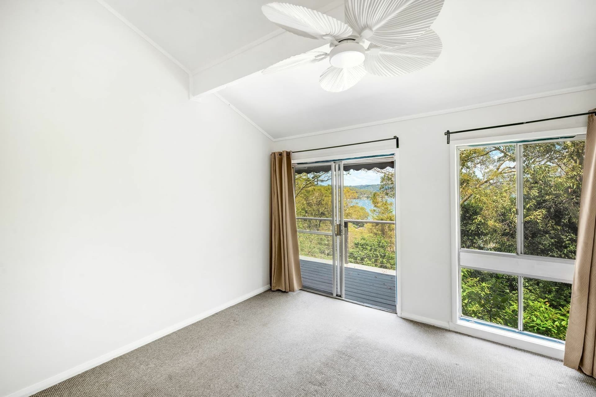 64 Trappers Way Avalon Beach NSW, Avalon Beach - Thumbnail 4