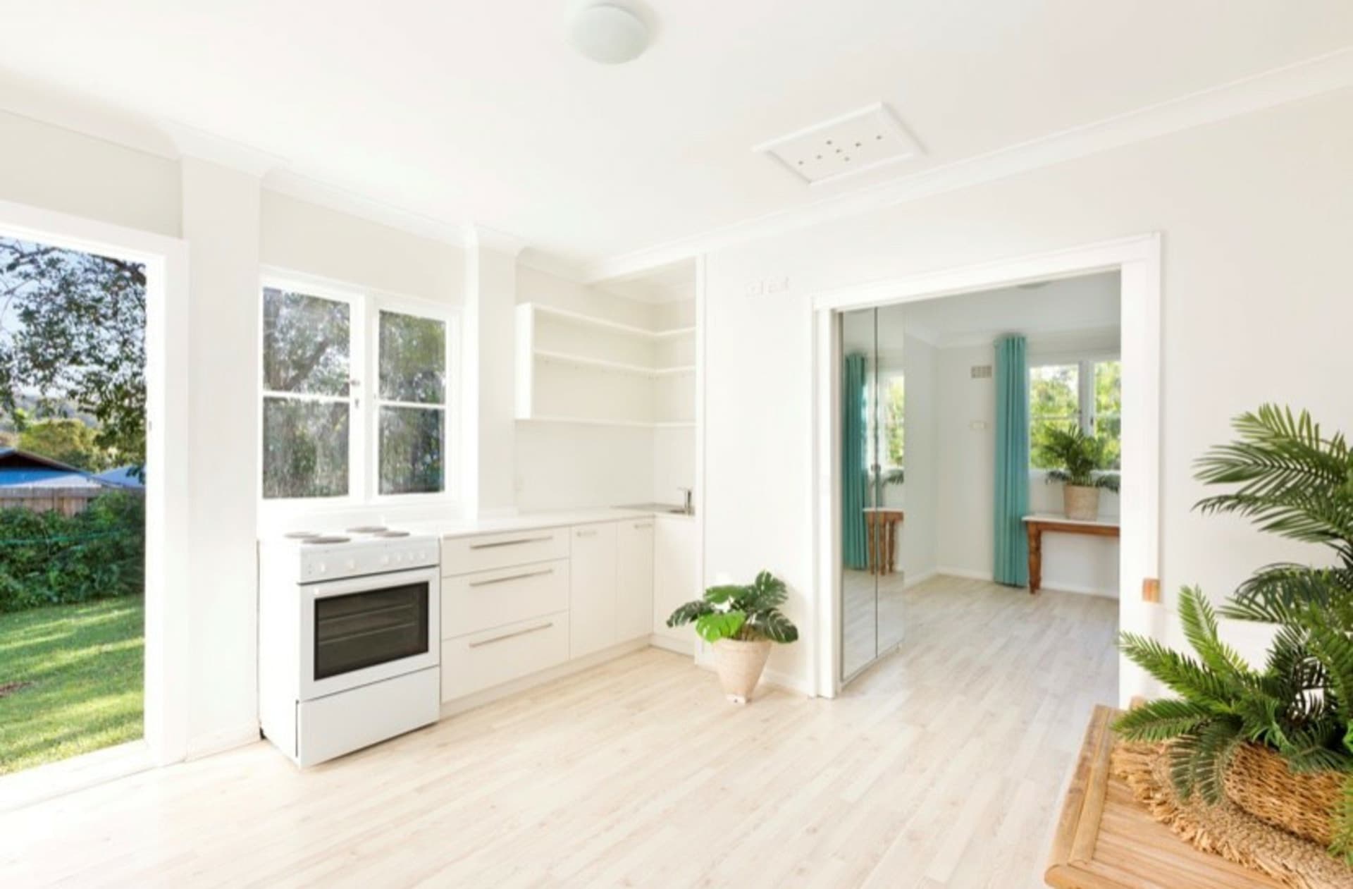 18a Alexander Road Avalon Beach NSW, Avalon Beach - Thumbnail 2