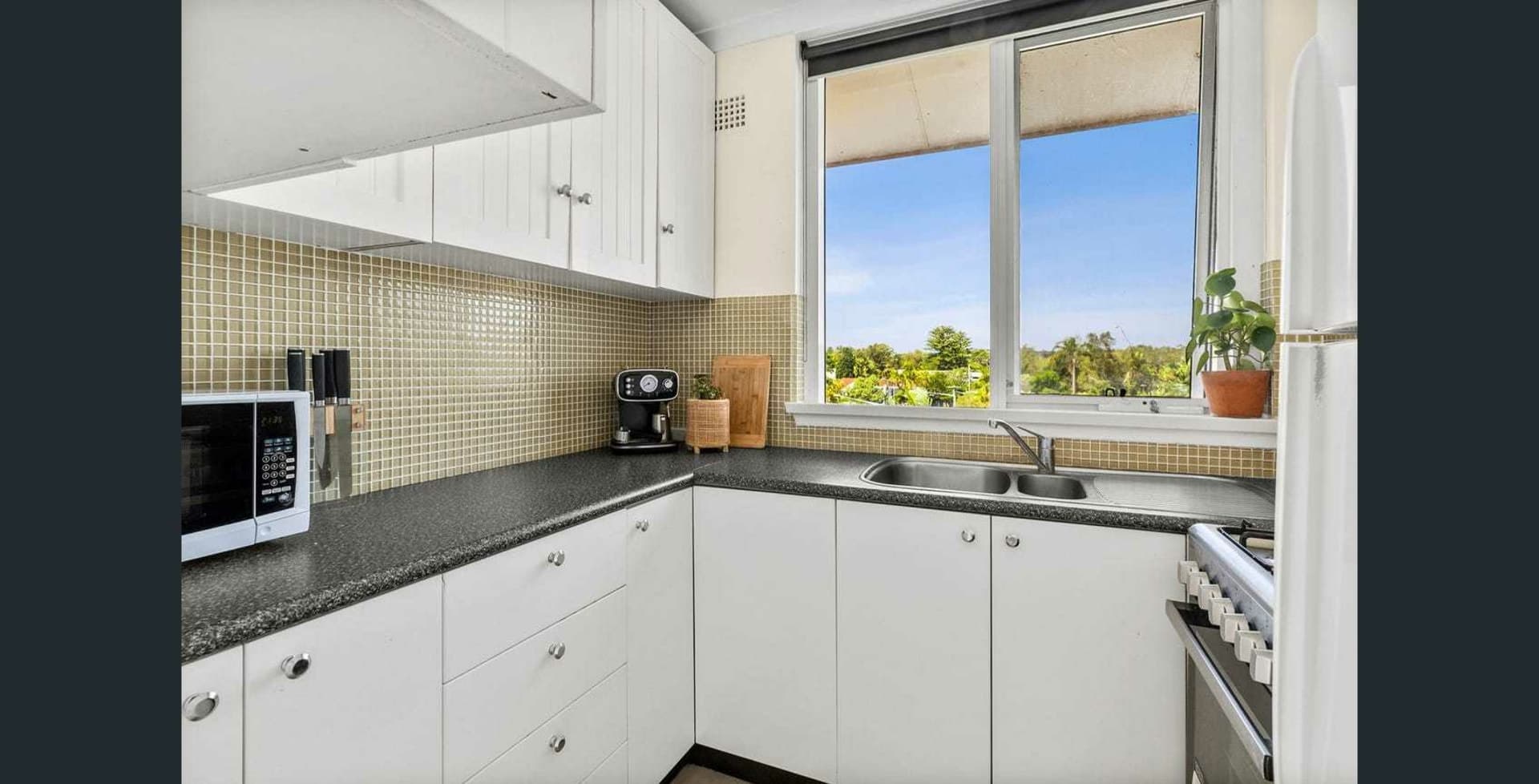 18/660 Barrenjoey Road, Avalon Beach, Avalon Beach - Thumbnail 3