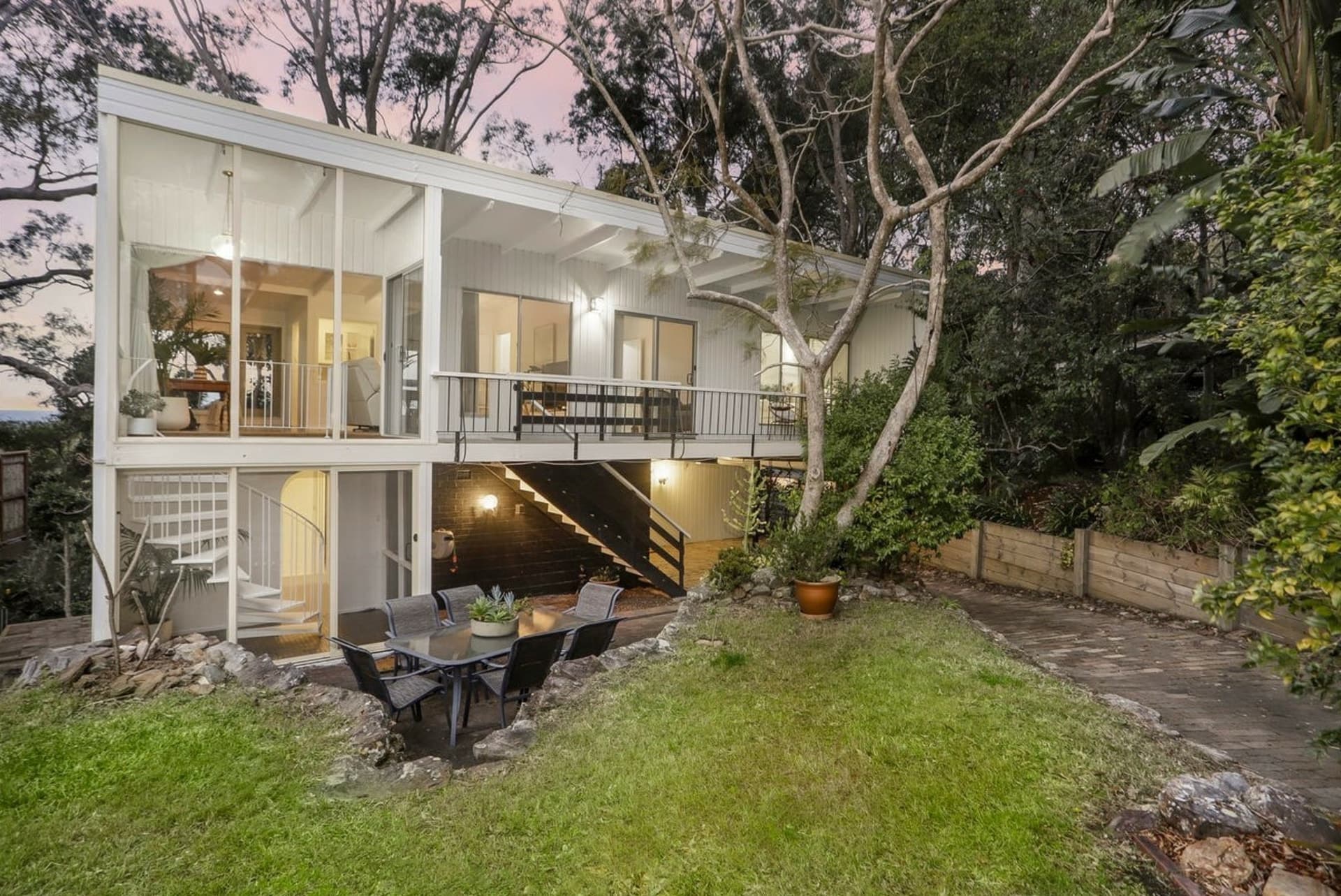 86 Riviera Avenue, Avalon Beach, Avalon Beach - Thumbnail 4