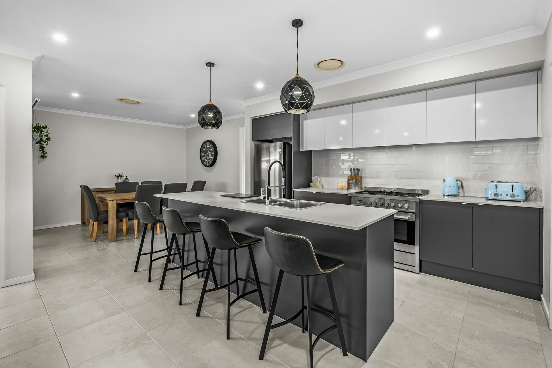 7 Fairway Street, Rutherford, Rutherford - Thumbnail 2