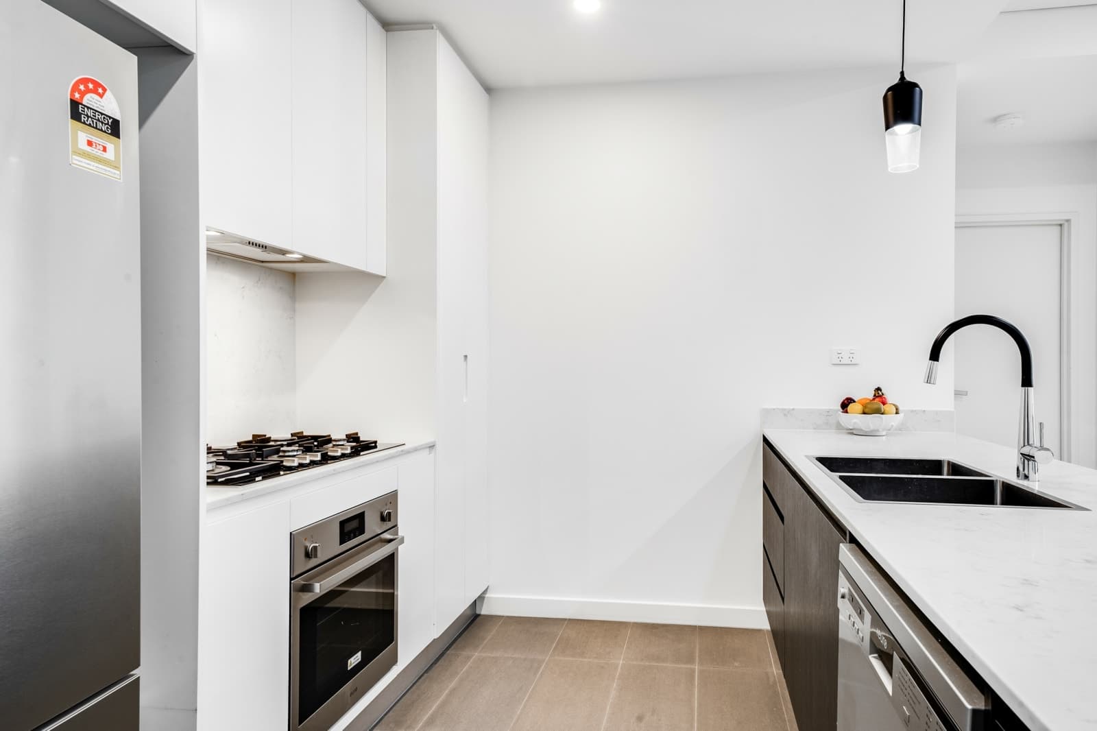 51/40 Applegum Crescent, NORTH KELLYVILLE, North Kellyville - Thumbnail 3