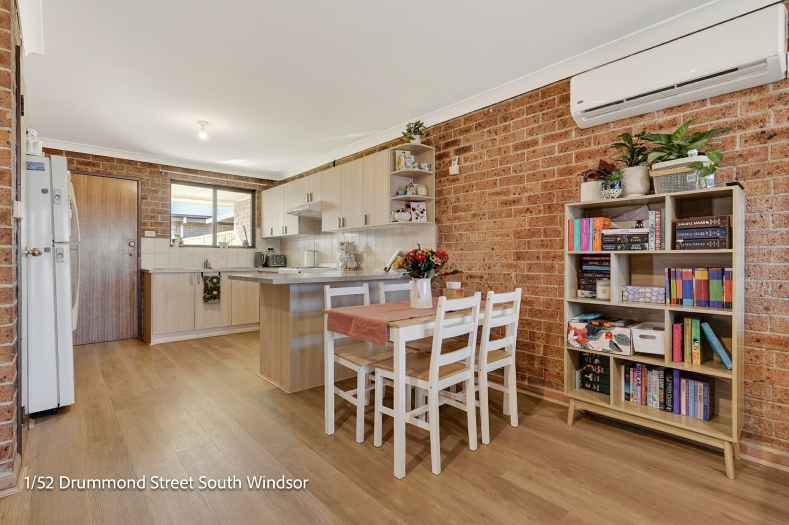 52 Drummond Street, SOUTH WINDSOR, South Windsor - Thumbnail 4