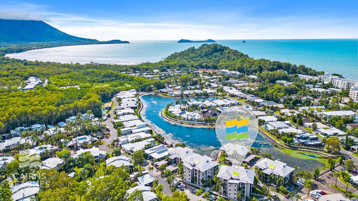 15/2-8 Blue Water Lane, Trinity Beach - Image 1