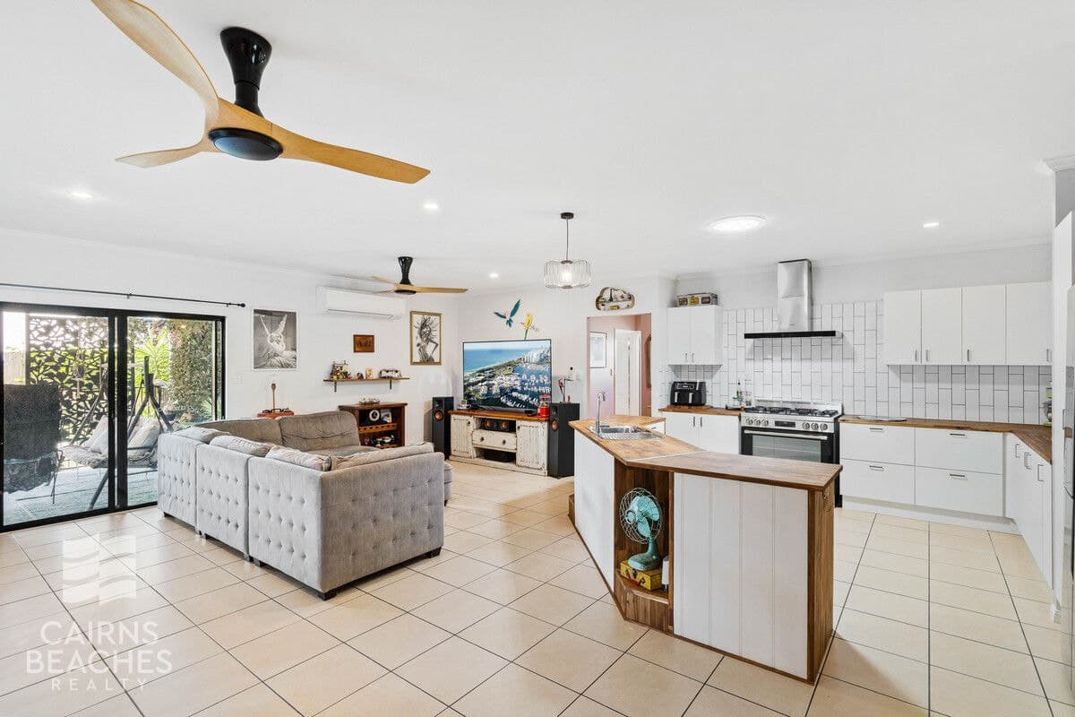 22 Moore Road, Kewarra Beach - Thumbnail 4