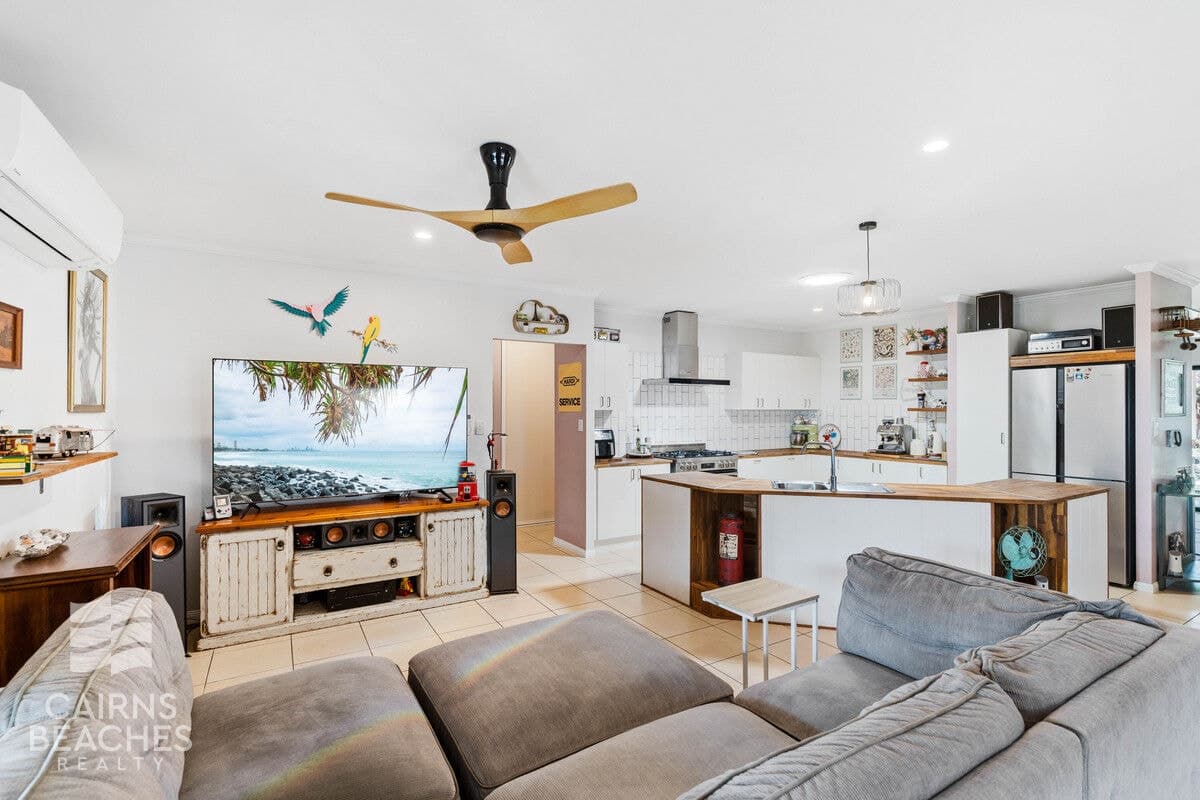 22 Moore Road, Kewarra Beach - Thumbnail 5