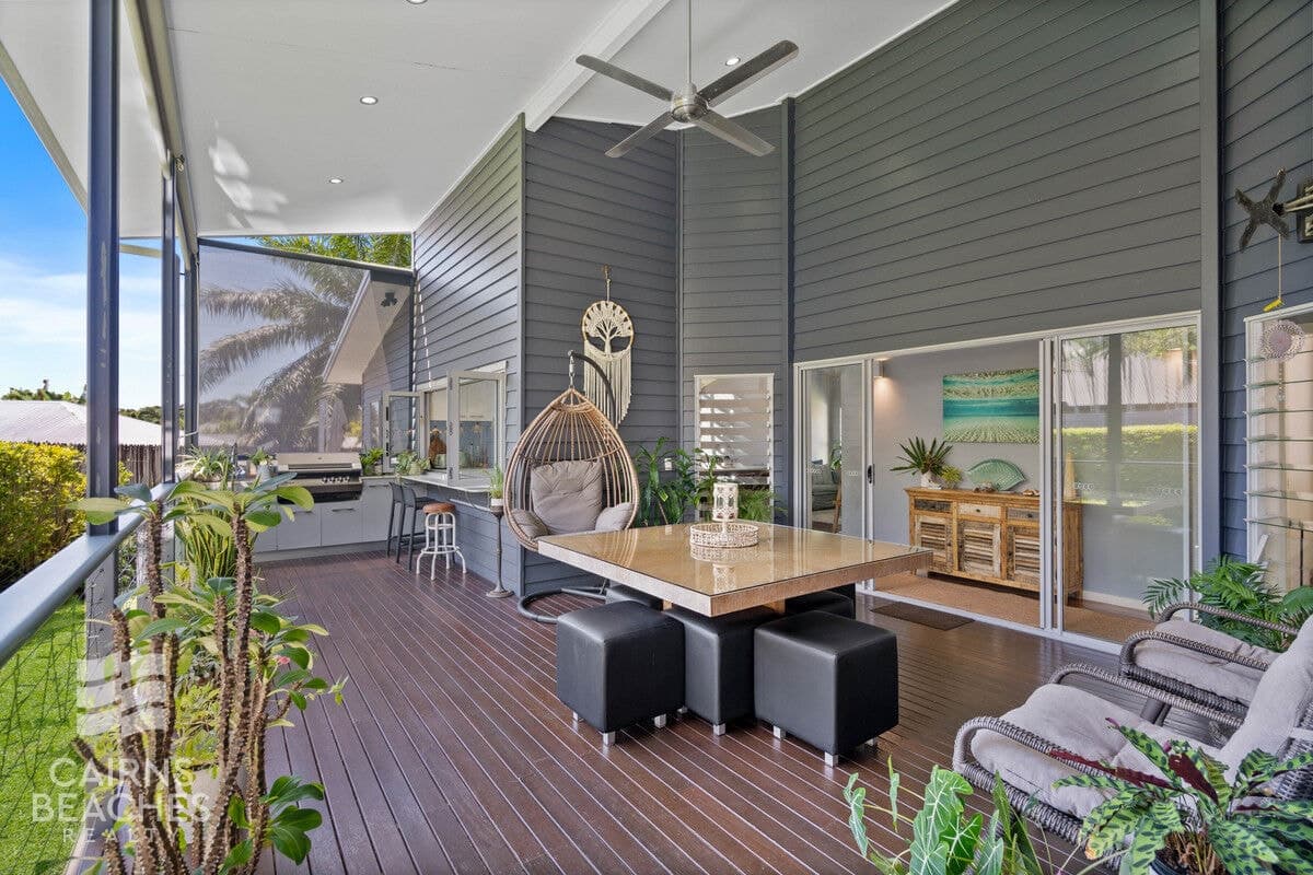 11 Savaii Close, Palm Cove - Thumbnail 2