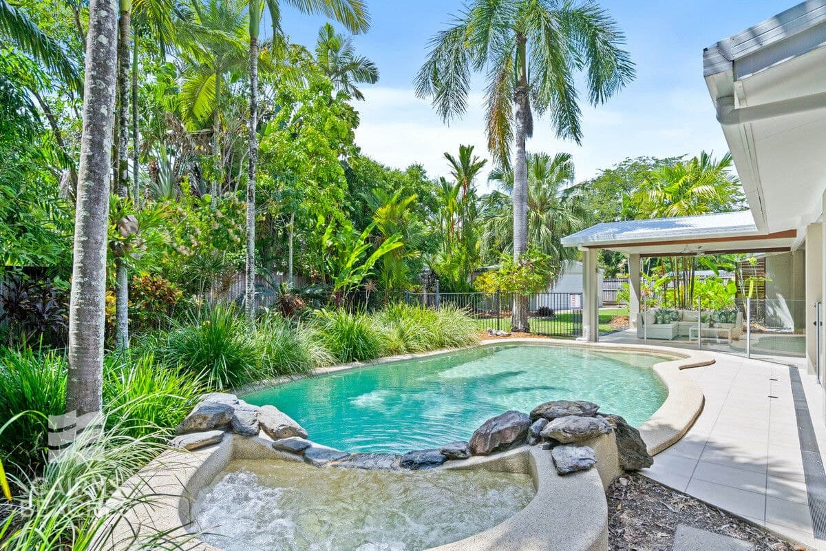 4 Milln Close, Clifton Beach - Thumbnail 2