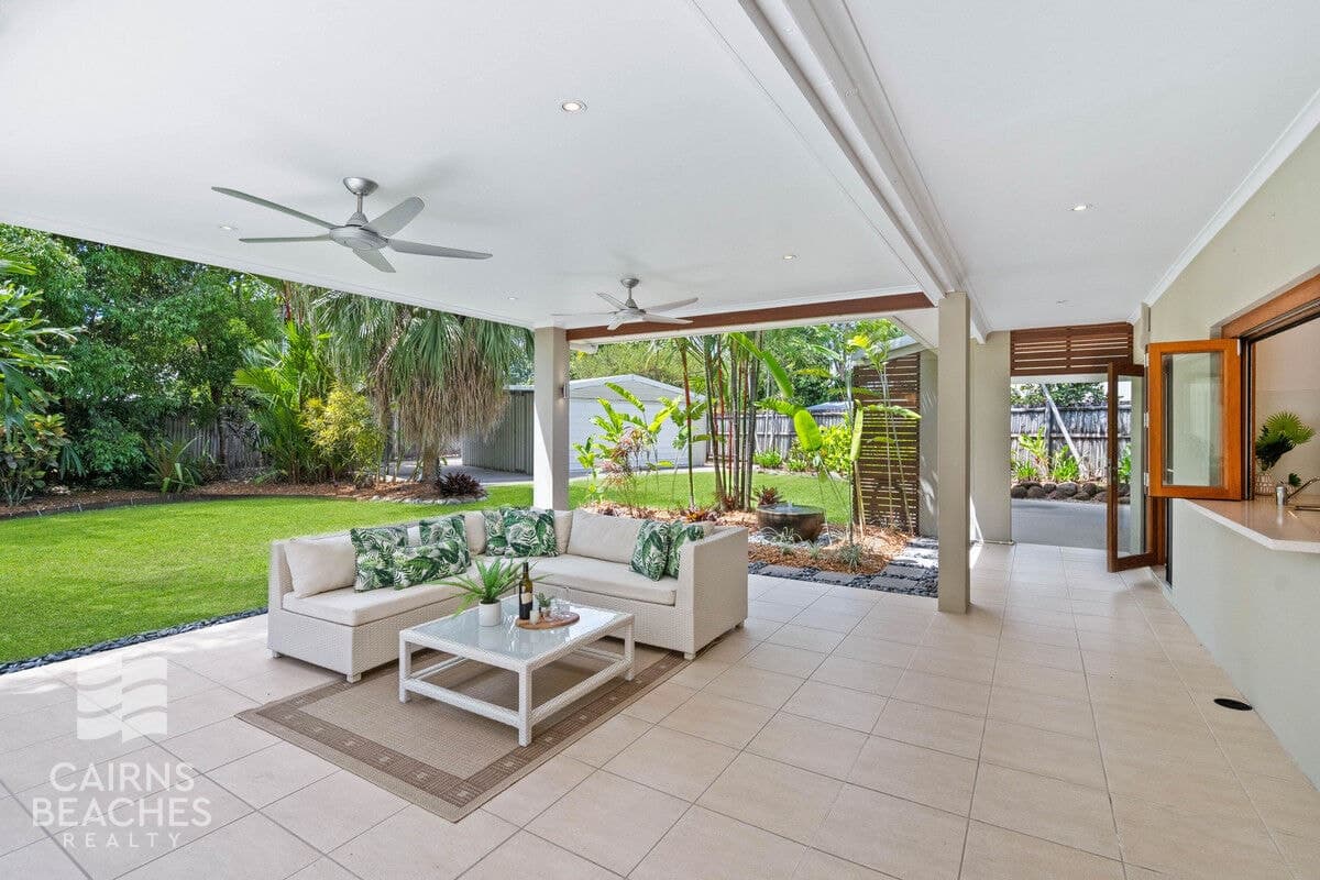 4 Milln Close, Clifton Beach - Thumbnail 4