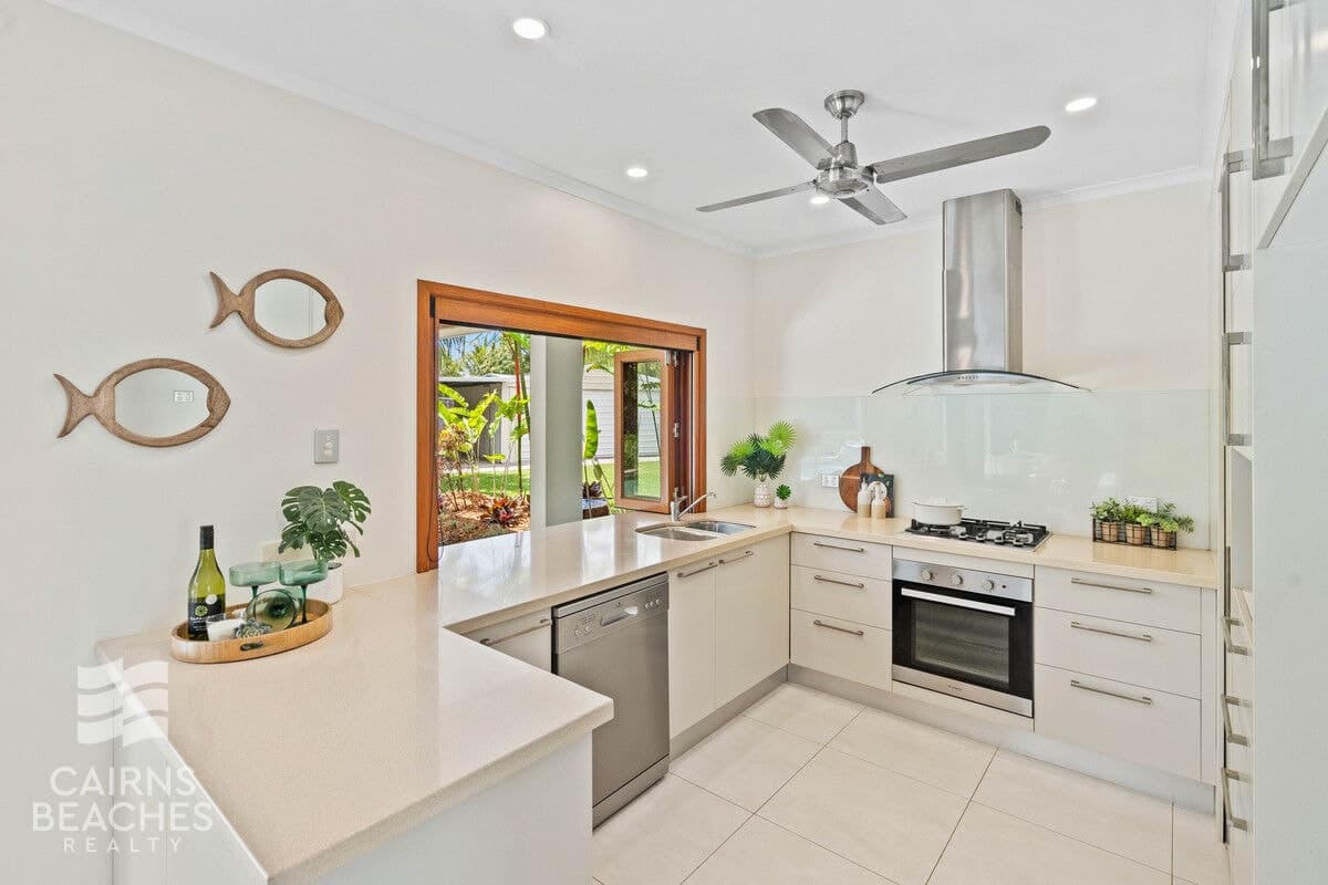4 Milln Close, Clifton Beach - Thumbnail 8