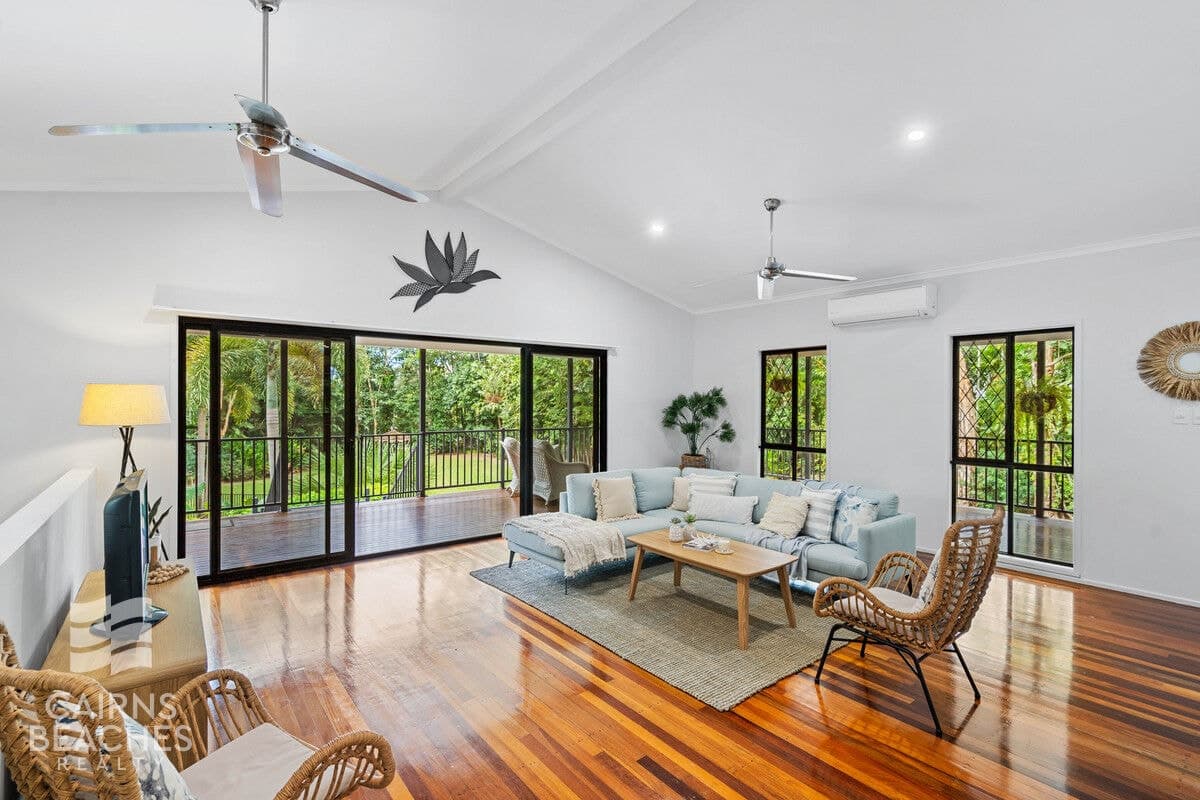 89-91 James Cook Drive, Kewarra Beach - Thumbnail 2