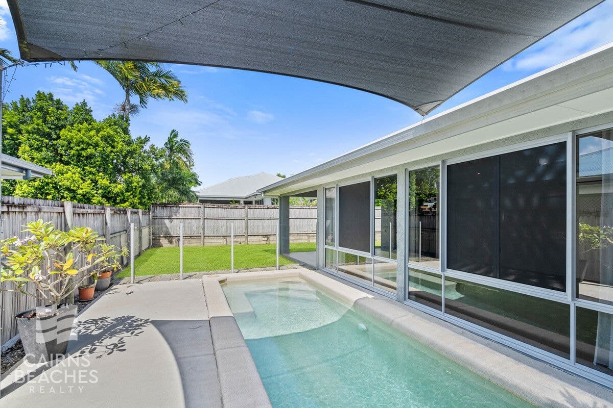 38 Thornborough Circuit, Smithfield - Thumbnail 2