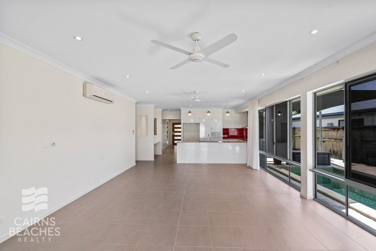 38 Thornborough Circuit, Smithfield - Thumbnail 6