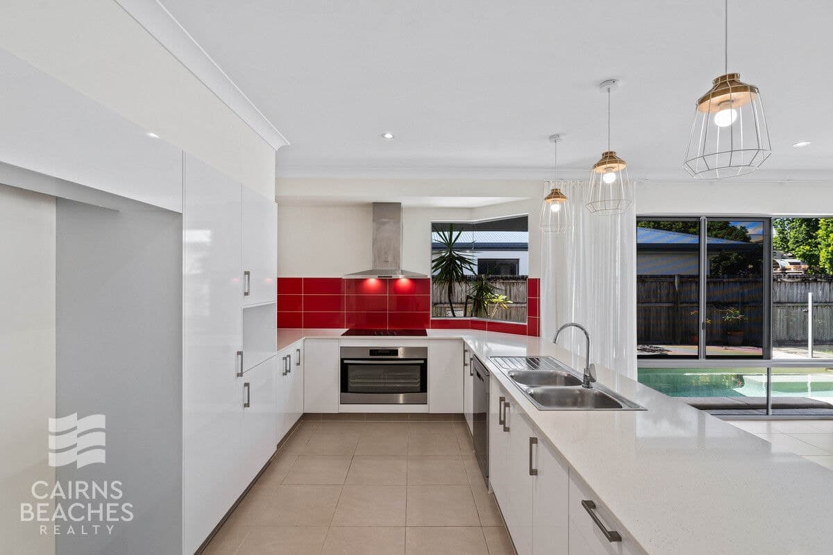 38 Thornborough Circuit, Smithfield - Thumbnail 8