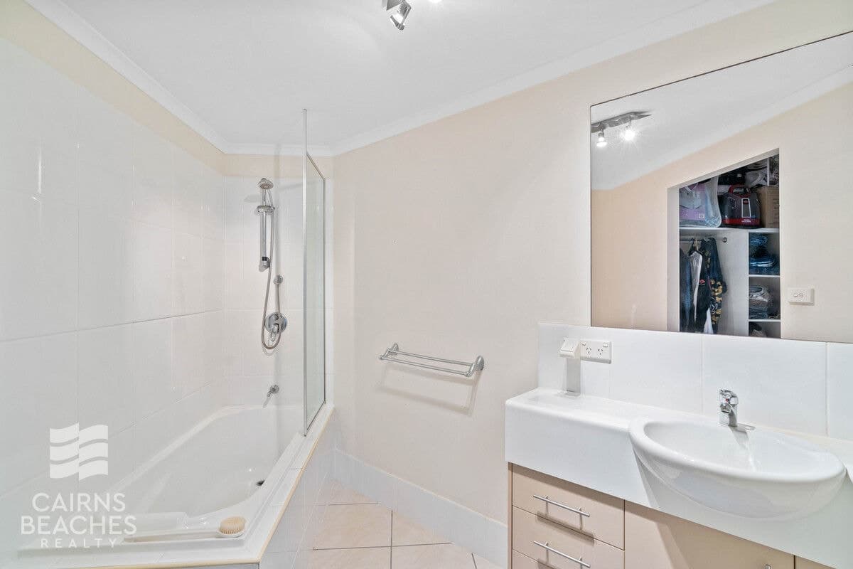 1/14-16 Adair Street, Yorkeys Knob - Thumbnail 7