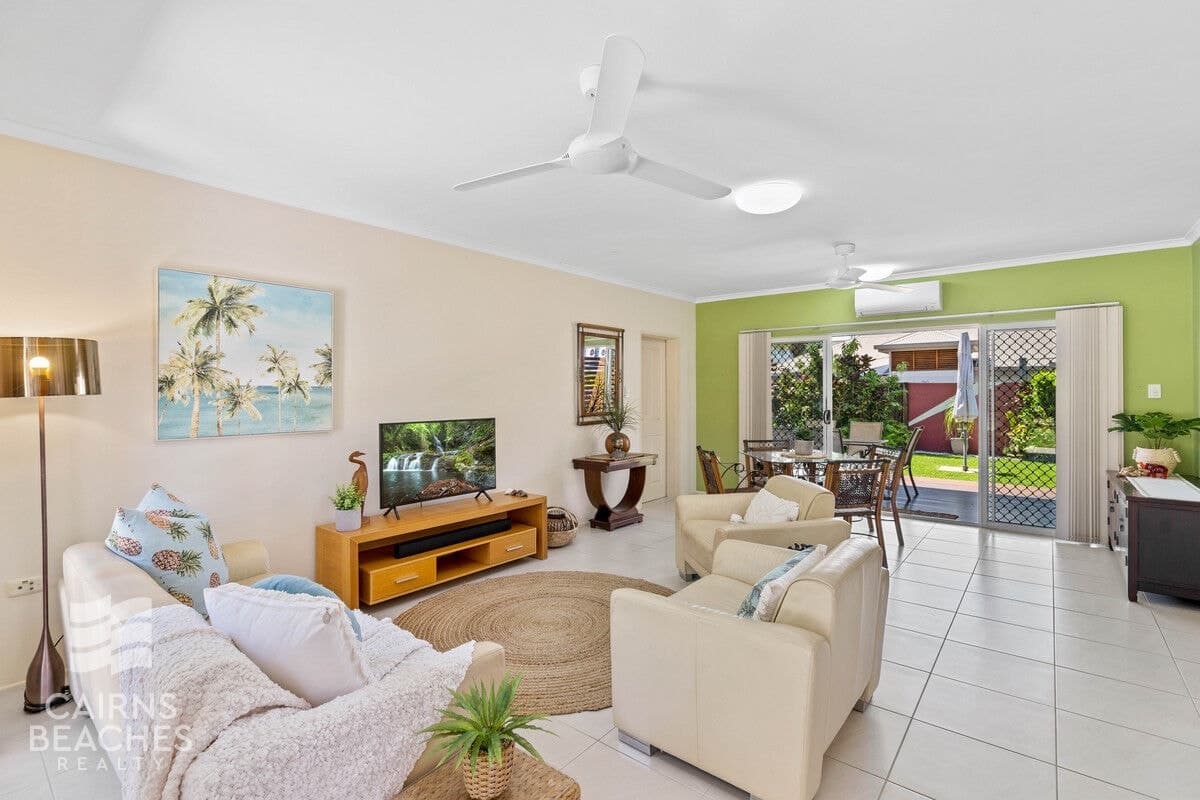 1/14 Oyster Court, Trinity Beach - Thumbnail 3