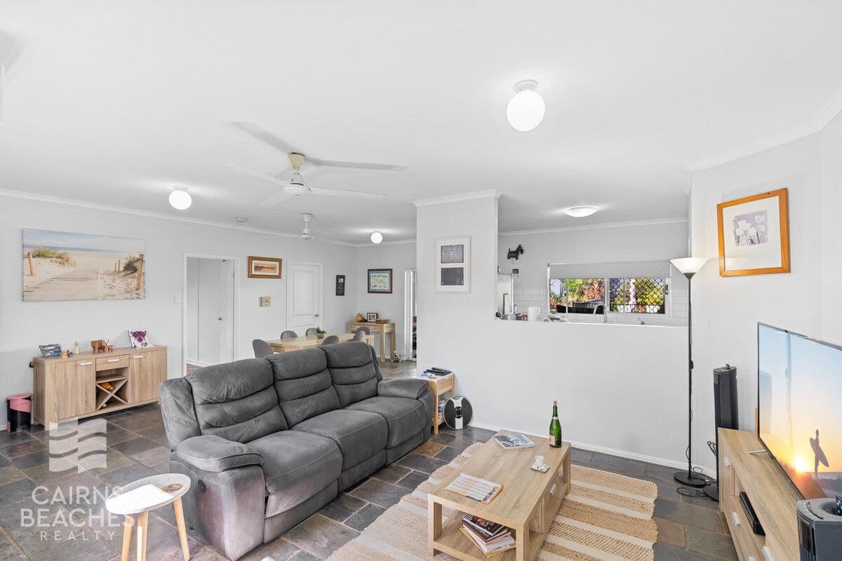 17 Cyprea Close, Trinity Beach - Thumbnail 6