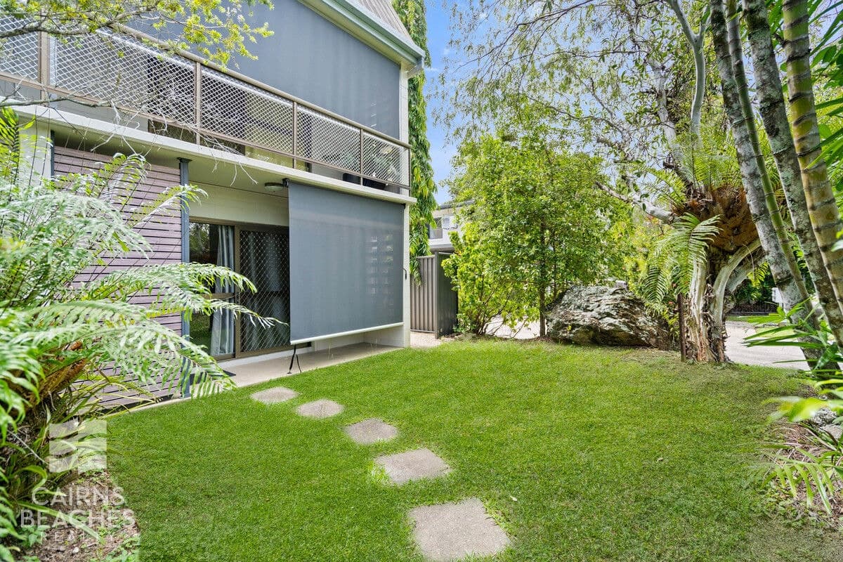 5/2 McPherson Close, Edge Hill - Image 1