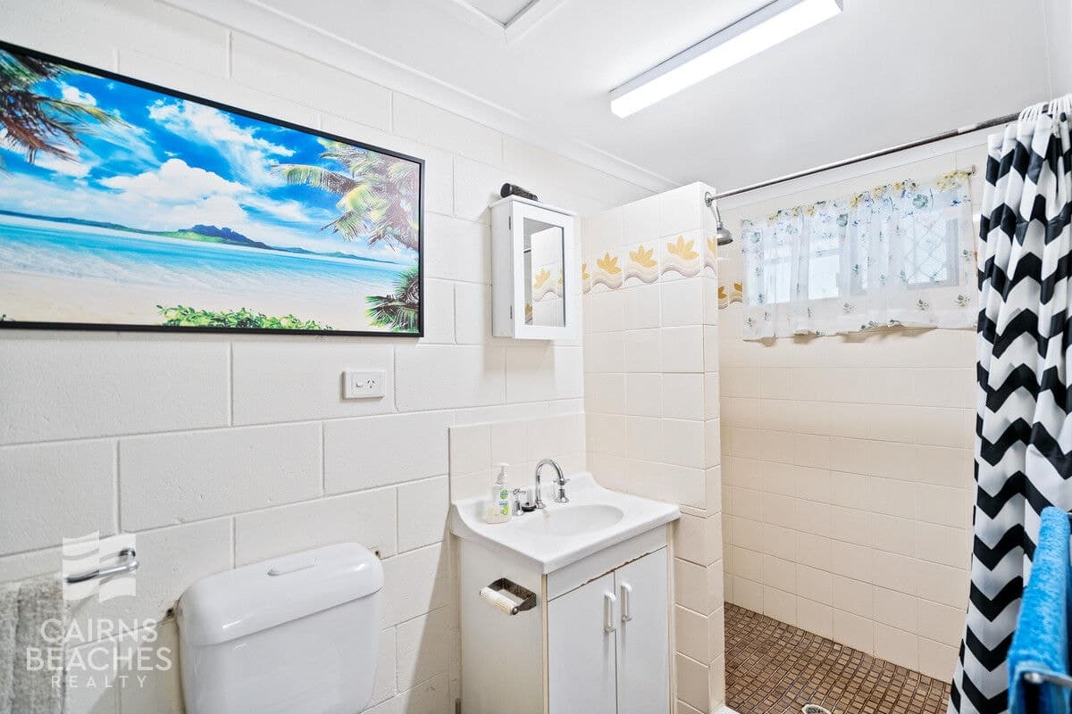 5/2 McPherson Close, Edge Hill - Thumbnail 4