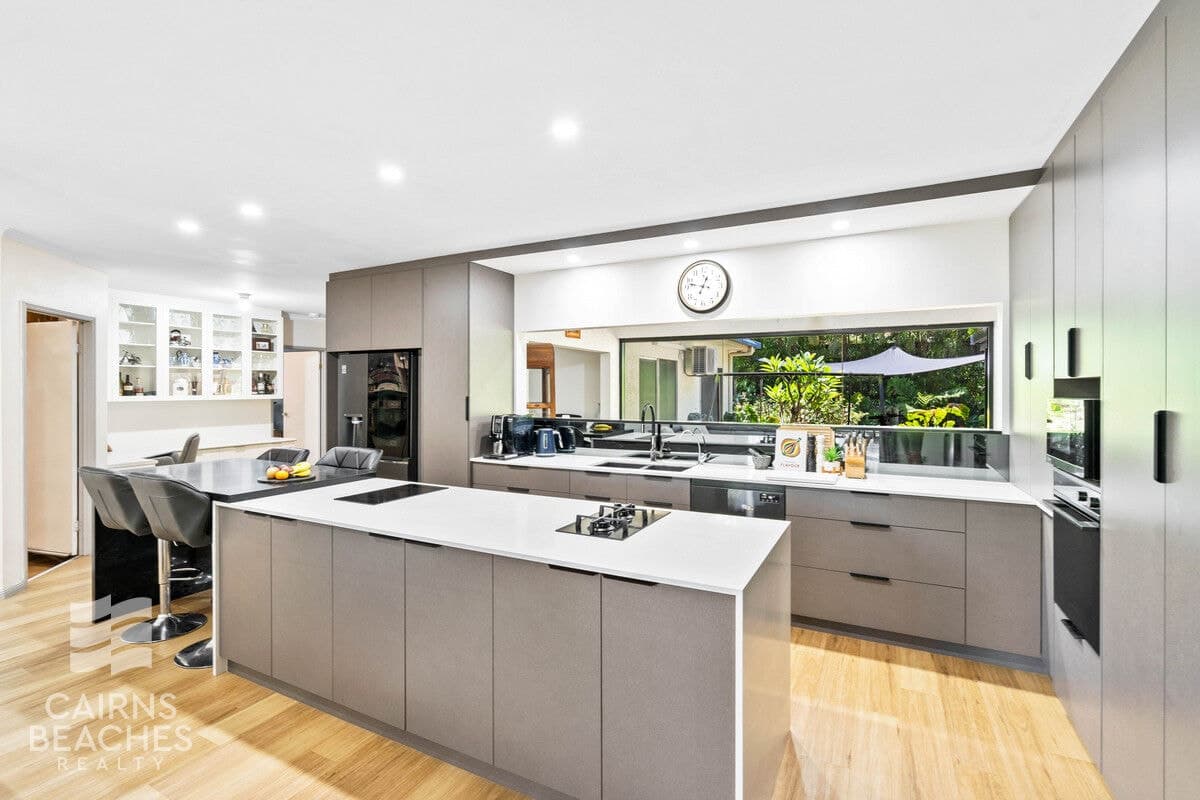 12 Greenhaven Street, Clifton Beach - Image 1