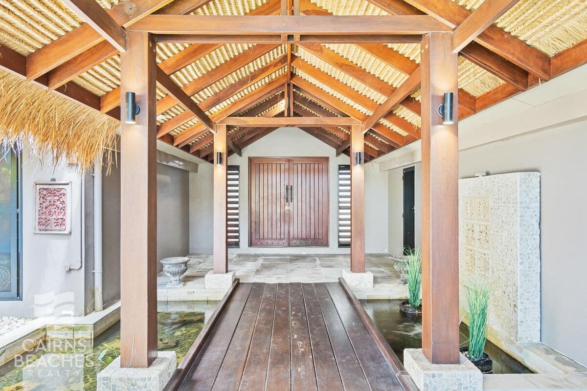 84 Cedar Road, Palm Cove - Thumbnail 4