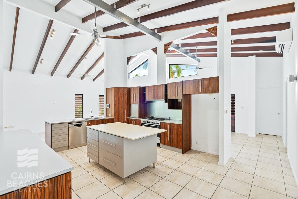 84 Cedar Road, Palm Cove - Thumbnail 6