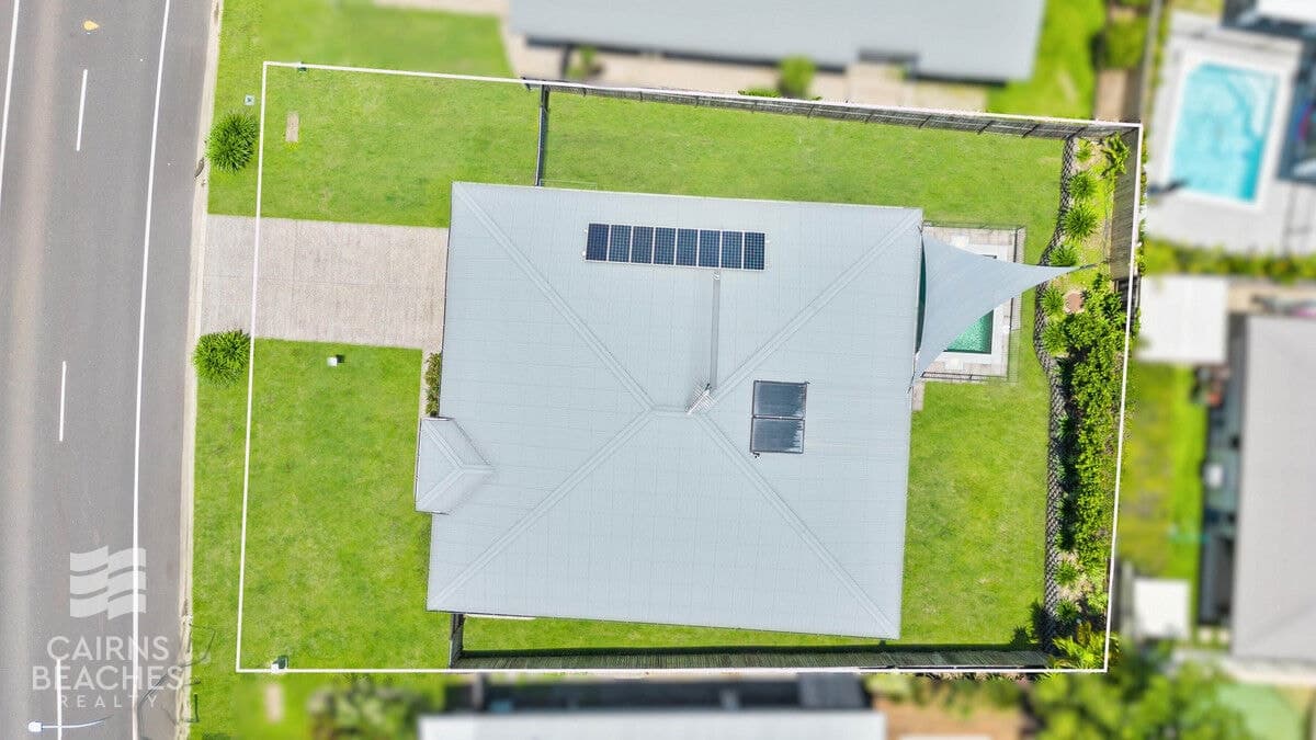 94 Roberts Drive, Trinity Beach - Thumbnail 2