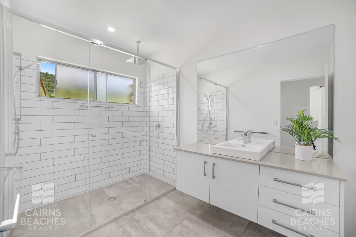 34B Leonard Street, Kewarra Beach - Thumbnail 3