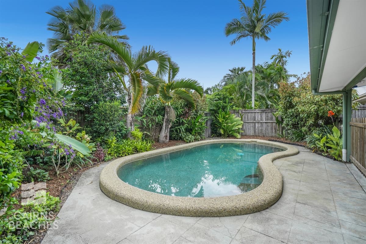 18 Cabarita Street, Kewarra Beach - Thumbnail 2