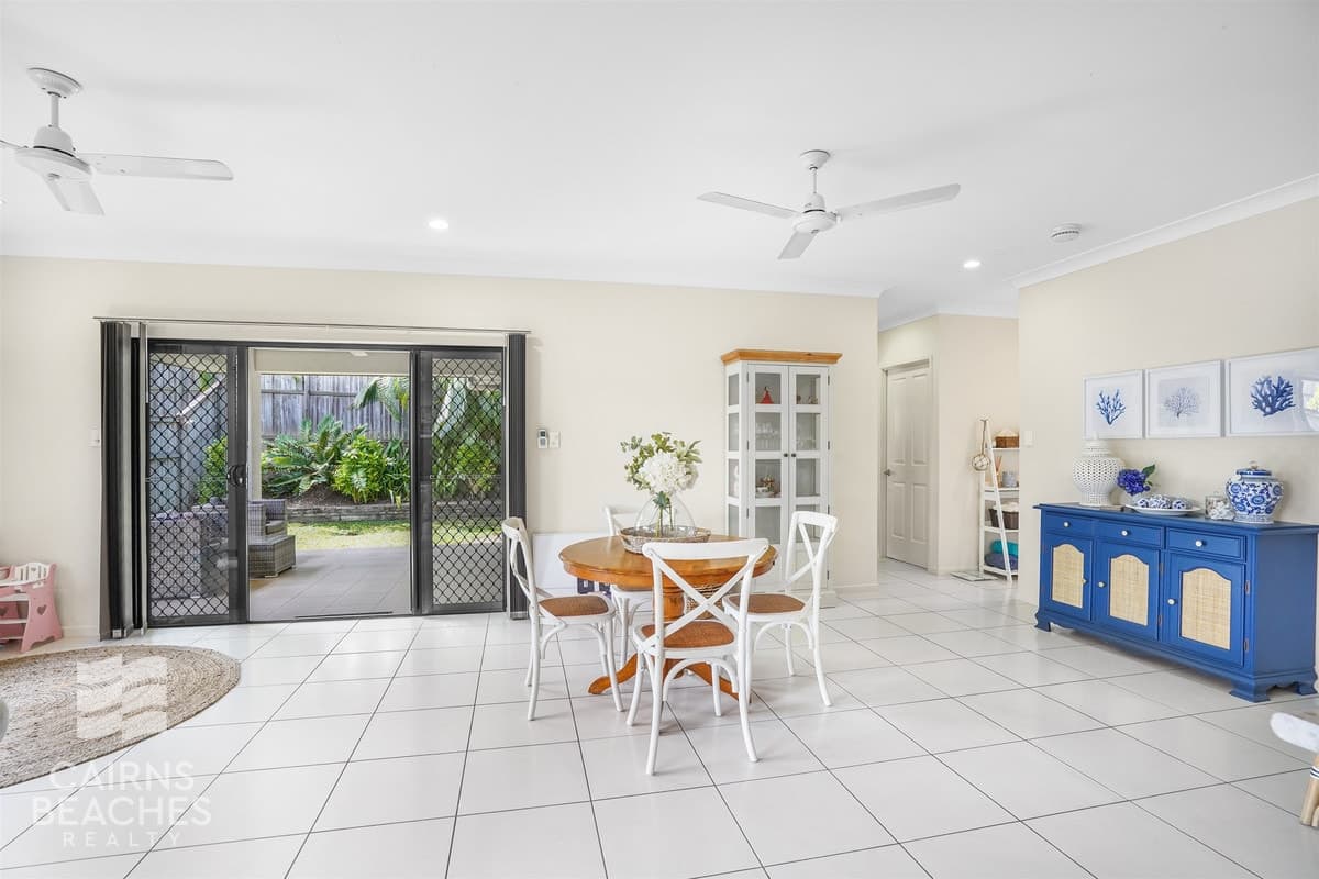 29 Hatch Close, Trinity Beach - Thumbnail 7