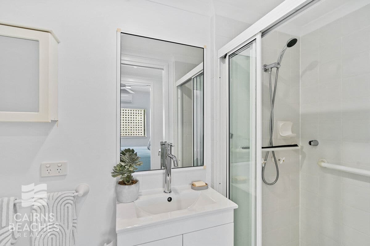5/118-120 Cunningham Street, Yorkeys Knob - Thumbnail 8