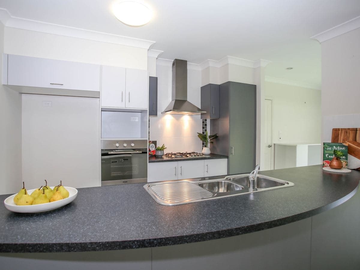 8 Torbay Street, Kewarra Beach - Thumbnail 3