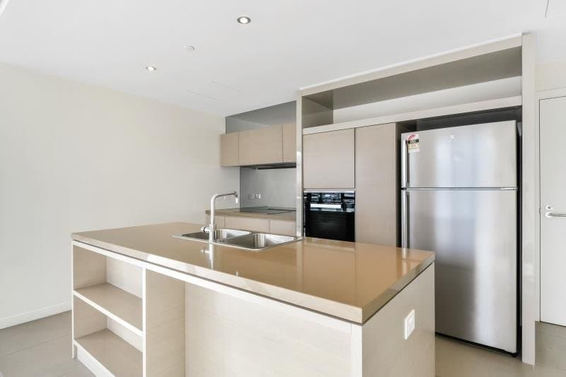 303/9 Waterside Place, Docklands VIC 3008, Docklands - Thumbnail 2