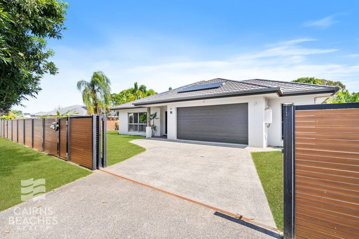 10 Chystanthus Street, Trinity Park - Image 1