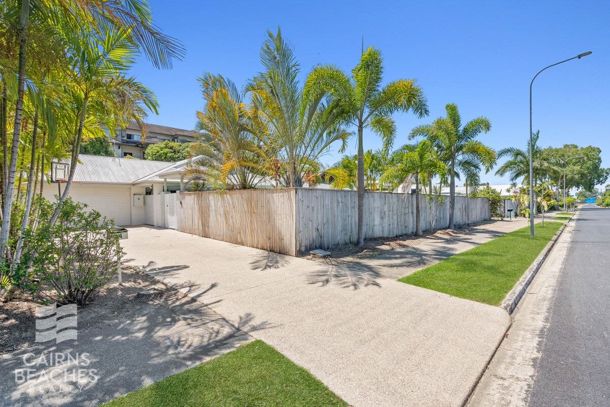 34 Saint Crispin Street, Clifton Beach - Thumbnail 3